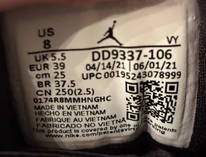 Wmns Air Jordan 1 Low SE Utility ‘White Black Red' thumbnail 7