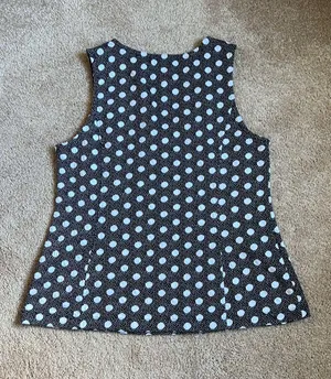 Anthropologie Black Jacquard Polka Dot V Neck Sophisticated Tank. Size L thumbnail 6