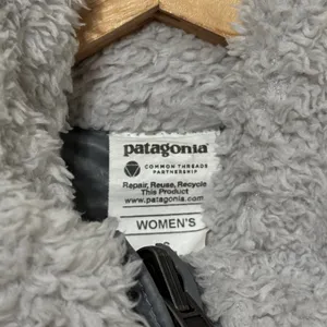 Patagonia Los Gatos Vest Women’s Size Small Gray Full Zip Fuzzy Jacket thumbnail 3