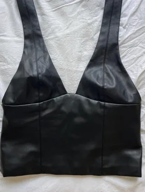 Edikted black halter top thumbnail 4