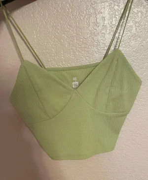 PacSun crop Top thumbnail 2