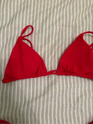 Red bikini set thumbnail 2