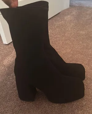 Block Heel Booties Size 7 thumbnail 1