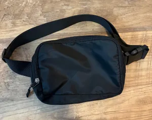 black fanny pack/belt bag thumbnail 1