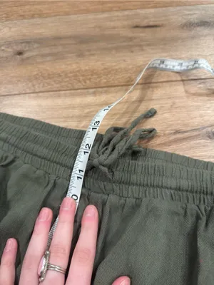 UNIVERSAL THREADS Boho Olive Green Casual Drawstring Lounge Shorts | Size Large thumbnail 7