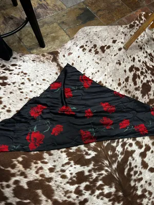 Rose print wild rag Black thumbnail 2