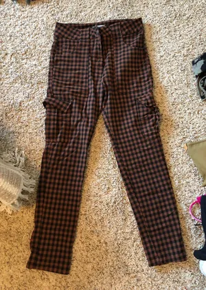 Cargo Pants thumbnail 1