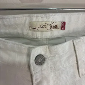 Levis 545 Low Boot Cut Jeans Womens 8M White Denim Stretch Pants thumbnail 3