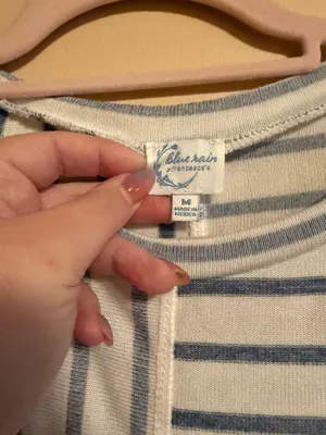 Francesca's Women’s cropped blue and white striped shirt thumbnail 2