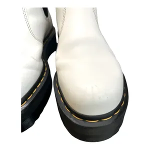 Dr. Martens 2976 Quad Platform Chelsea Boots – Women’s Size 6 pre-owned thumbnail 5