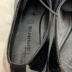 Tamaris patent leather shoes sz 38 D19‎ thumbnail 10