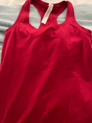 Red Lululemon Tank thumbnail 3