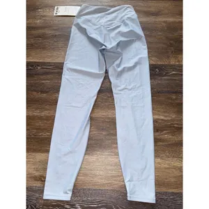 Lululemon Wunder Under Senseknit High Rise 25” Starch Blue Size 6 NWT thumbnail 2