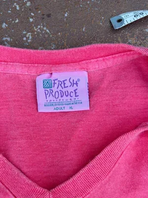 Pink vintage 90s fresh produce graphic tee with three cartoon coffee cups Sz XL #oversized #retro #coffee #hippie thumbnail 6
