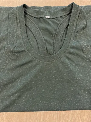 Athleta Shine momentum tank top thumbnail 5