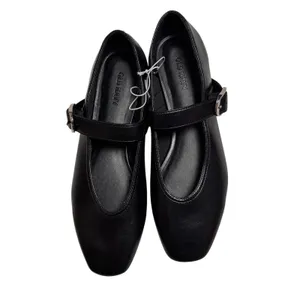 Old Navy WOmen's Low Heel Flat ballet Low Heel Flats Sz 8 NWT thumbnail 3