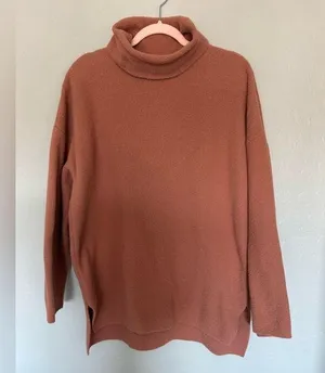 Abercrombie Women's Cozy Cowl Turtleneck Sweater - Mauve Pink Small thumbnail 1