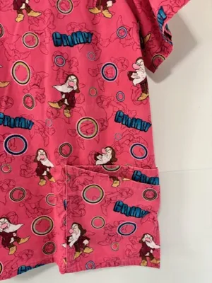 Disney Grumpy Seven Dwarfs Womens L Scrub Top Short Sleeve Pockets V Neck thumbnail 4