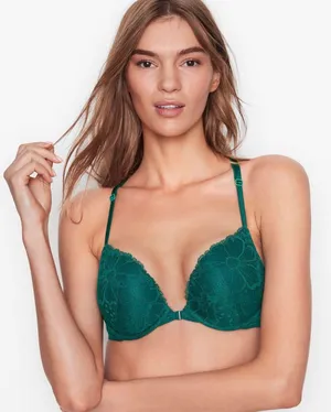 Victoria's Secret Push-up Bra thumbnail 1