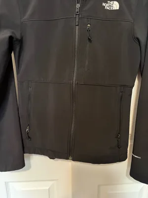 Black North Face Jacket thumbnail 4