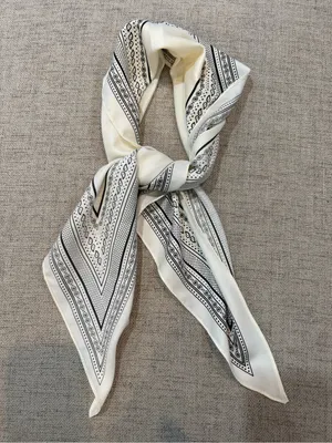 Women's Elegant Sun Protection Triangle Off-White Scarf thumbnail 1