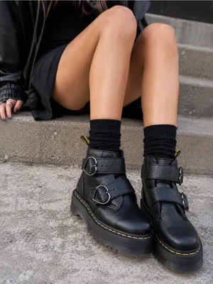 Dr. Martens Devon Heart Platform Boots Women US 7 Black Leather Double Strap thumbnail 2