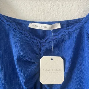 NWT Altar'd State Top Medium Blue Adley Cinched‎ Ruched Babydoll Blouse Medium thumbnail 4