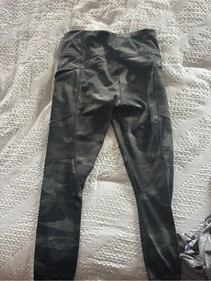 Athleta Olive Camo High-Waist Performance Leggings thumbnail 5