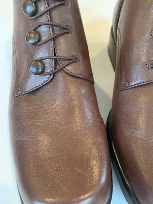 Liz Baker Women’s Size 8 Brown Leather Ankle Boots with Button and Side Zipper thumbnail 2