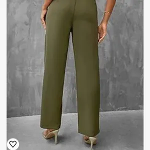 High waisted army Green Trousers with Pockets size medium fits women's 6… thumbnail 2