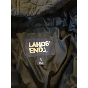 Lands’ End feather free quilted jacket size small 6/8 thumbnail 5