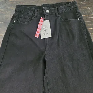 Cider Women's Medium High-Rise Wide Leg Black Denim Jeans NWT thumbnail 1