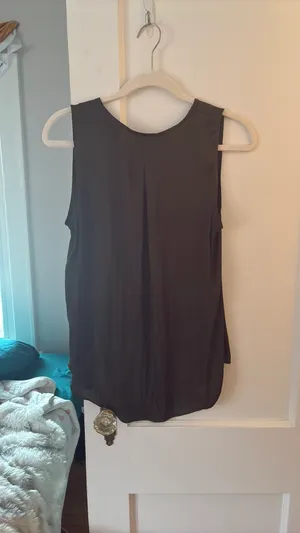Olive Banana Republic Top thumbnail 3