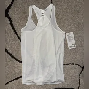 LULULEMON Essential Tank Top
Pleated thumbnail 5