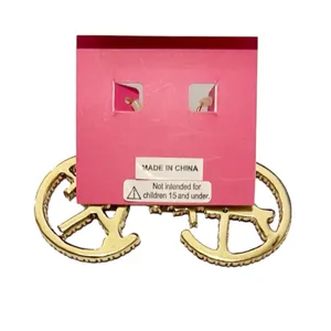 🤍✨BETSEY JOHNSON A Plus White Rhinestone Crystal Drop Earrings School Teacher thumbnail 3