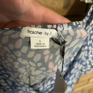 NWT Fraiche by J Floral Dot Puff Sleeve Tiered Midi Dress Blue & White Size L thumbnail 3