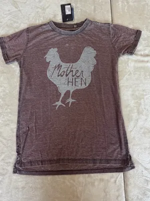Mother Hen Graphic T thumbnail 1