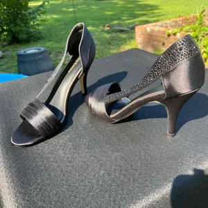 ✨🖤 Lady Couture Size 39 / 8.5 Black Satin D’Orsay “Sharp” Rhinestone Crystal Heels 🖤✨ thumbnail 13
