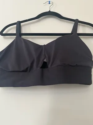 Fabletics Longline Sports Bra Large Minimalist Athleisure Pilates Workout thumbnail 2