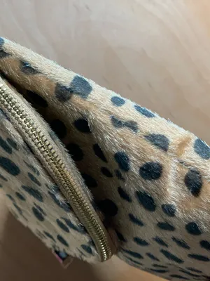 Leopard Print Foldover Crossbody Bag in Beige Faux Fur Cheetah Print Glam thumbnail 8