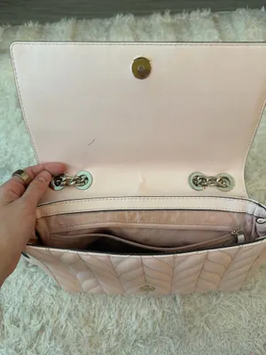 Kate Spade New York pink quilted crossbody bag with leaf-like stitching thumbnail 4