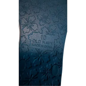 Old Navy Blue Women’s Flip Flops Sz 10 thumbnail 5