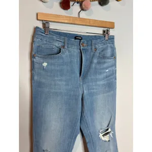Express High Rise Cropped Flare Ultra Hyper Stretch jeans thumbnail 3