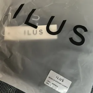 ILUS Seamlux Intensify Athletic shorts Large NWT Gray thumbnail 8