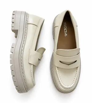 Cream Platform Penny Loafers Size 6 Chunky Lug Sole Preppy Y2K Brand New Shoes thumbnail 1