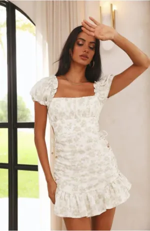Hello Molly Dress thumbnail 1