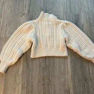 Zara Chunk Knitted Cream Crop Sweater S thumbnail 11
