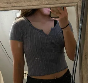 Aeropostale Top thumbnail 1