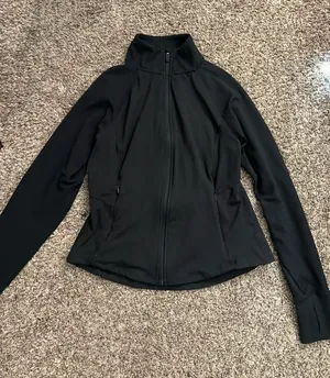 Black active jacket thumbnail 1