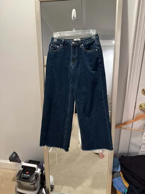 Princess Polly Petite Holly Wide Leg Jeans Dark Wash Raw Hem US 2 thumbnail 2